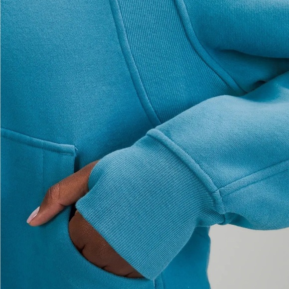 Lululemon - Scuba Funnel-Neck Half-Zip - Picture 4 of 6